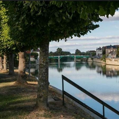 Studio Bord De Marne Ла-Ферте-су-Жуарр Екстер'єр фото